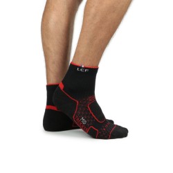 La Chaussette de France - Trekker Mid Noir/Rouge
